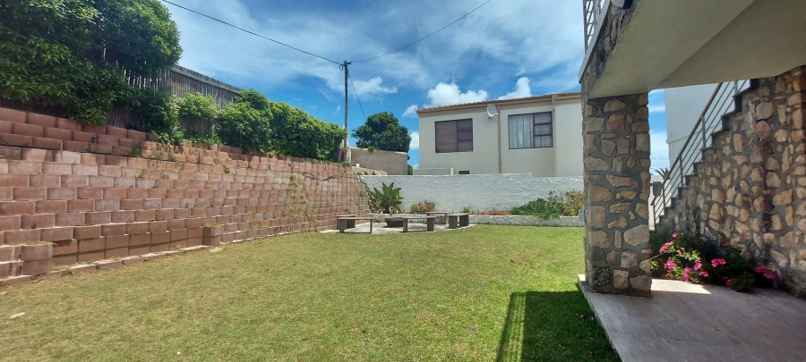 4 Bedroom Property for Sale in Arniston Western Cape